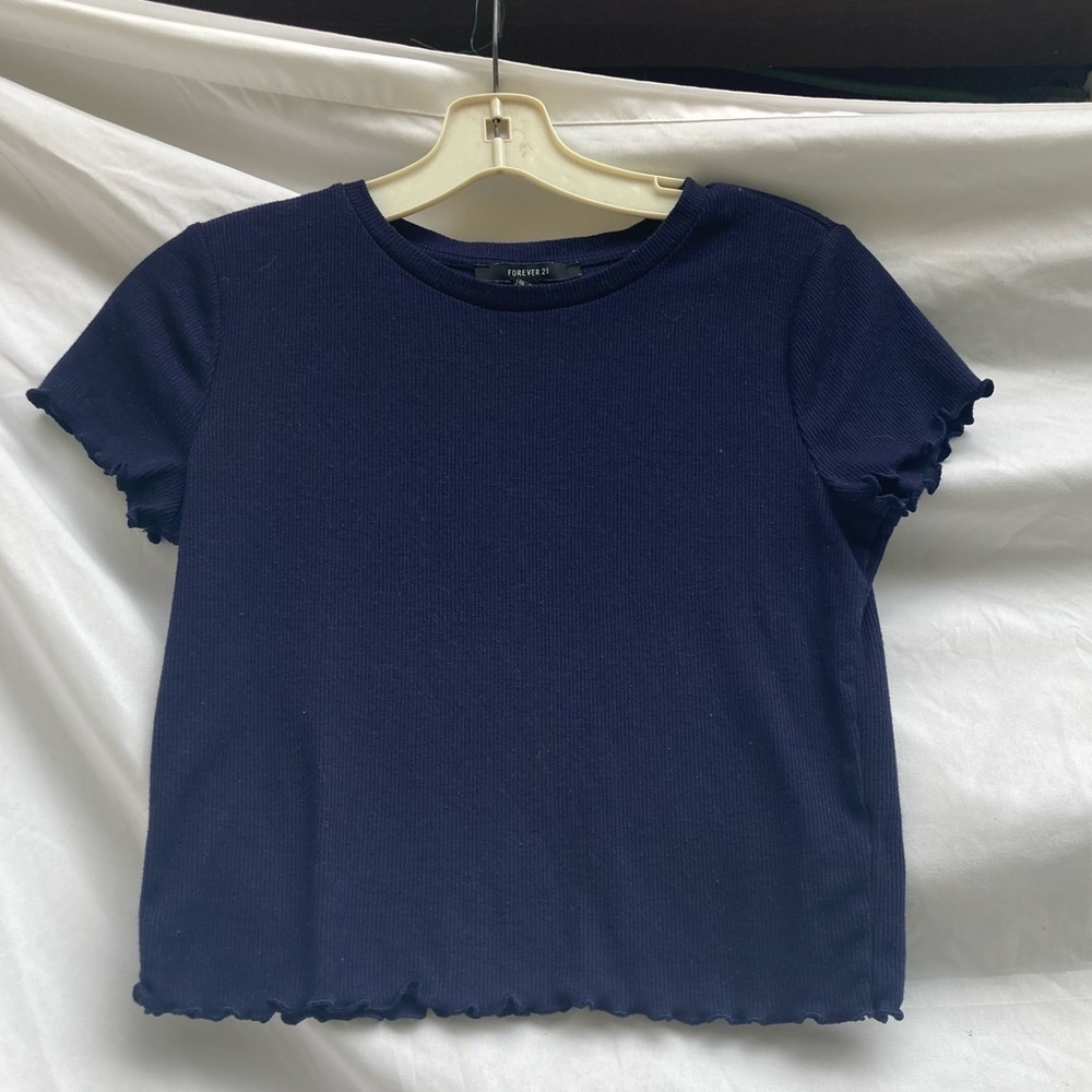 Forever 21 Navy Crop Shortsleeved Shirt with Ruffle Edge, Size Large